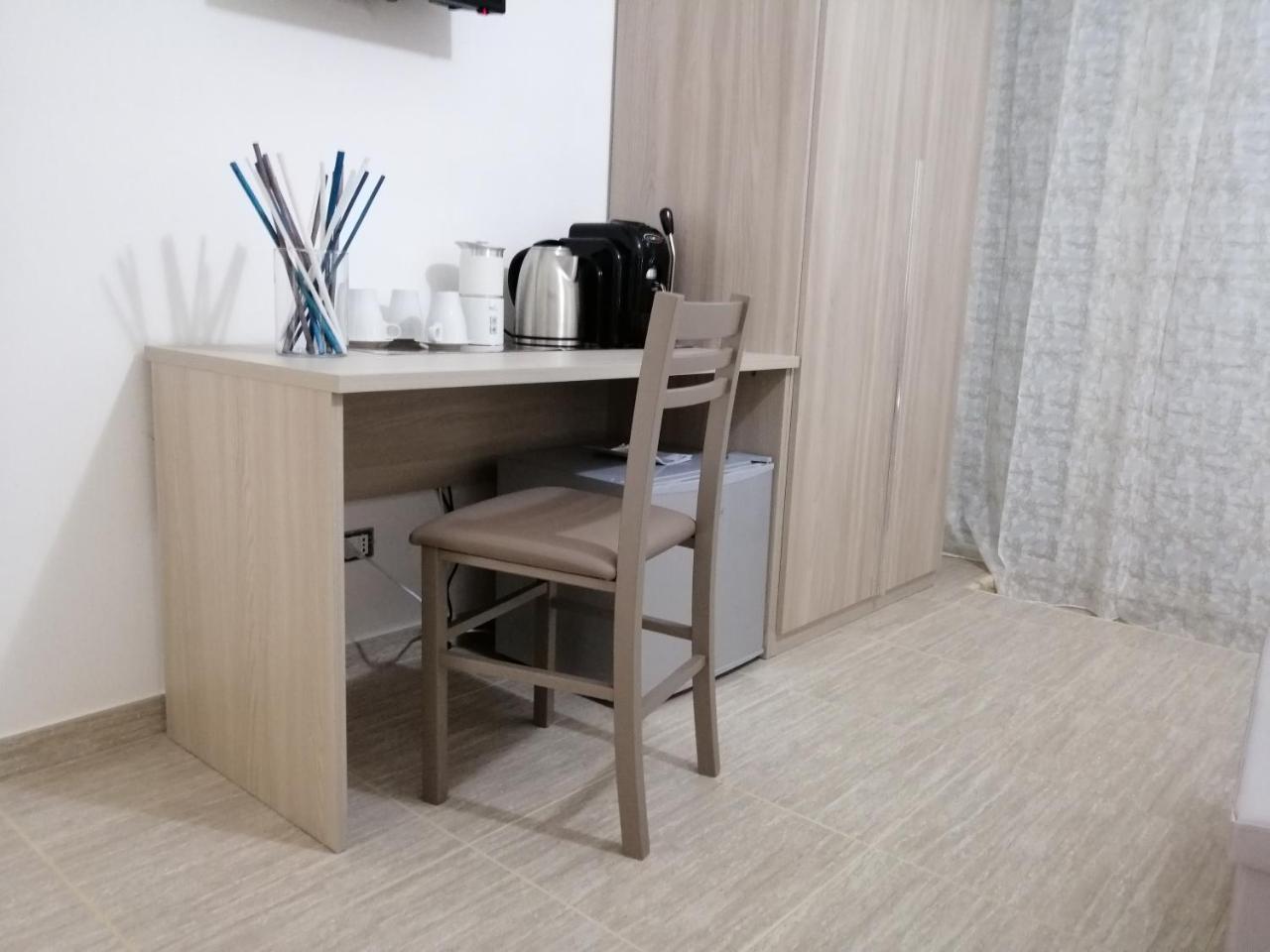 La Strettola Hotel Наполи Екстериор снимка